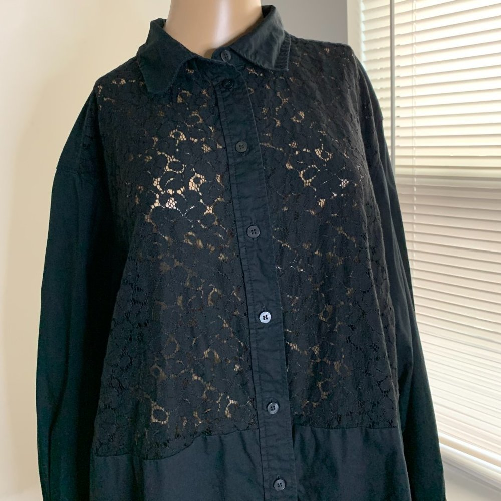 Gap Women's Long Sleeve Button-down shirt, The big shirt